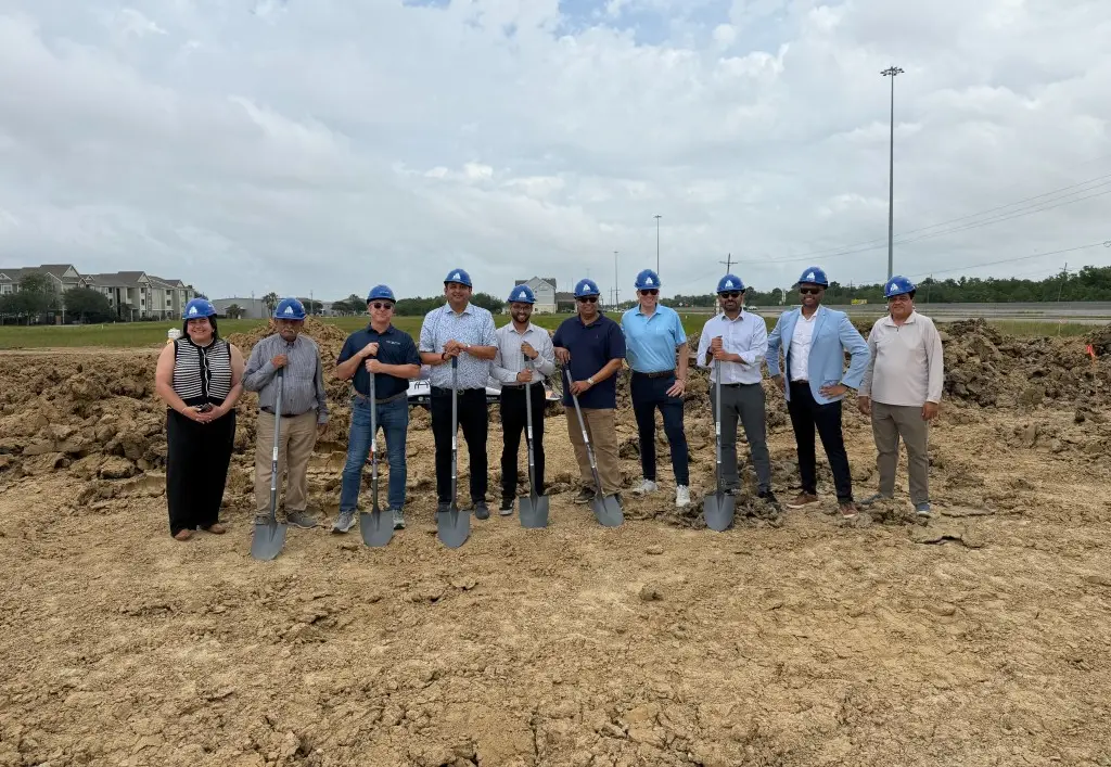 Groundbreaking for WoodSpring Suites in Texas with Sonari Capital and Bridge